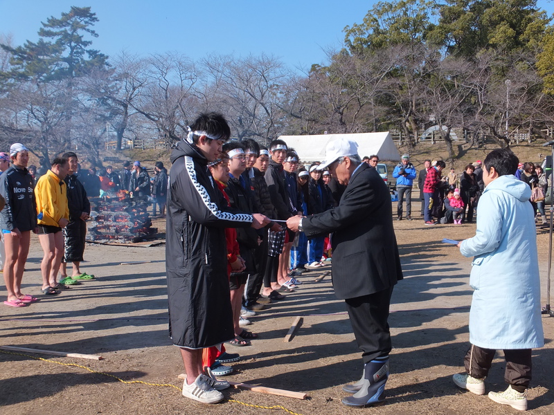 http://www.giin-dnwu.com/suzuki_hideki/images/1%E6%88%90%E4%BA%BA%E3%81%AE%E8%AA%93%E3%81%84.JPG